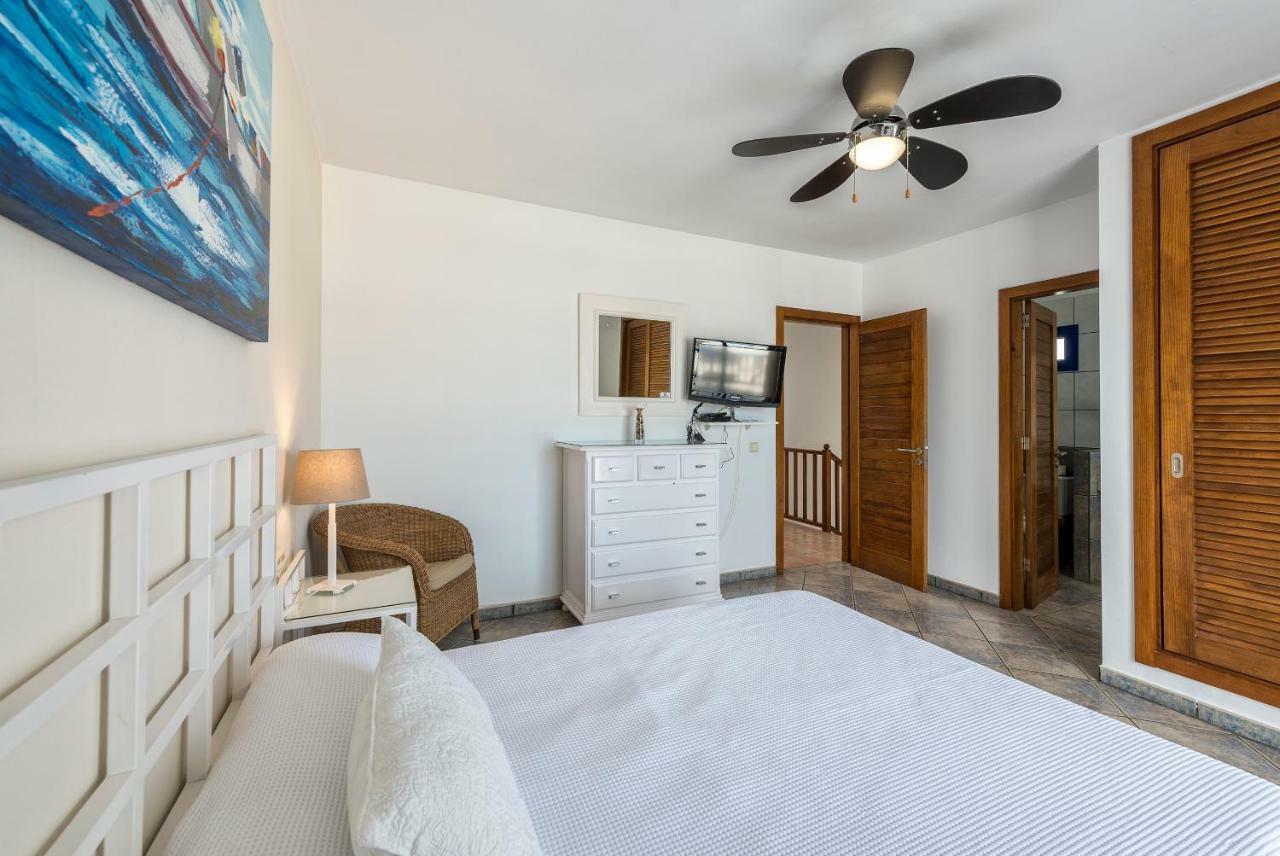 Villas Puerto Rubicon Плая Бланка Екстериор снимка